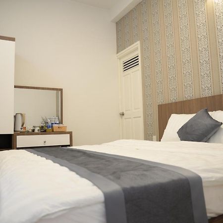 Amis Hotel دالات المظهر الخارجي الصورة