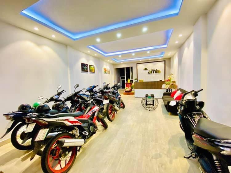 Amis Hotel دالات المظهر الخارجي الصورة