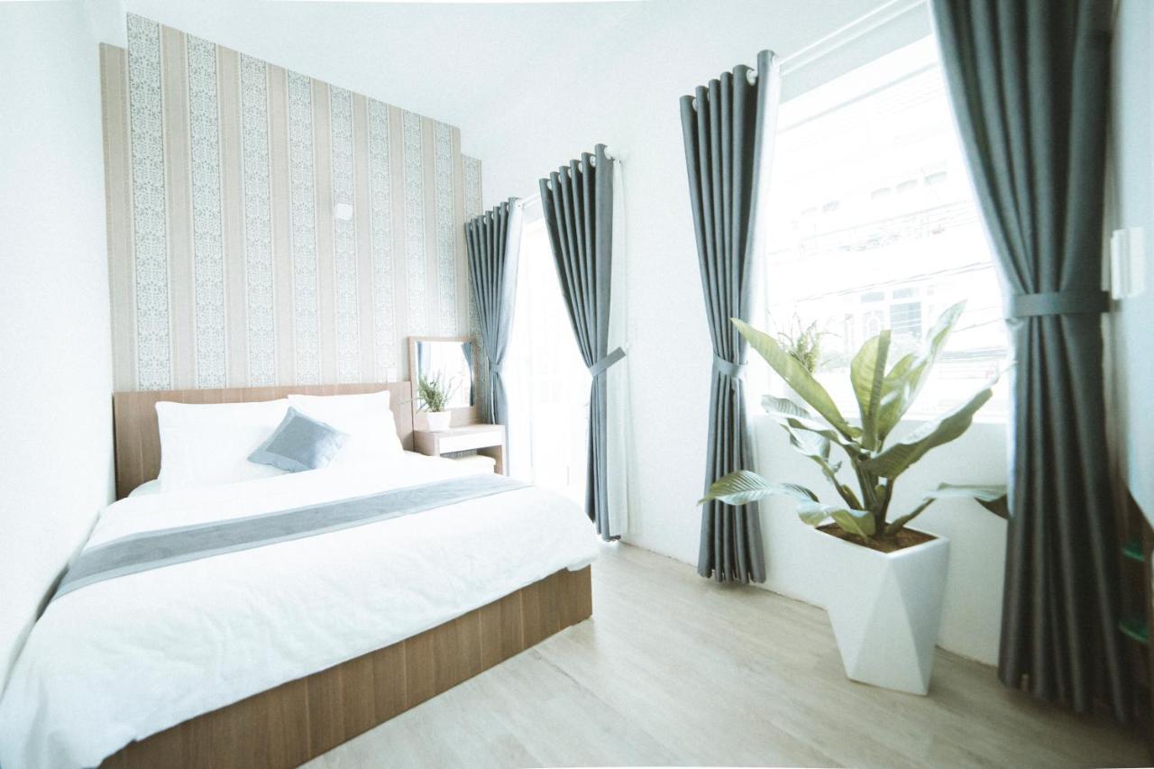 Amis Hotel دالات المظهر الخارجي الصورة