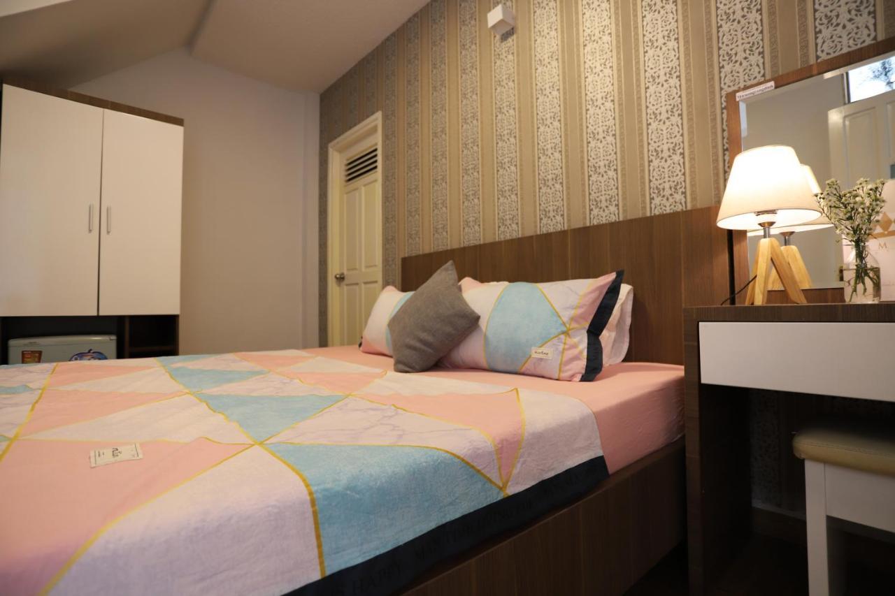 Amis Hotel دالات المظهر الخارجي الصورة