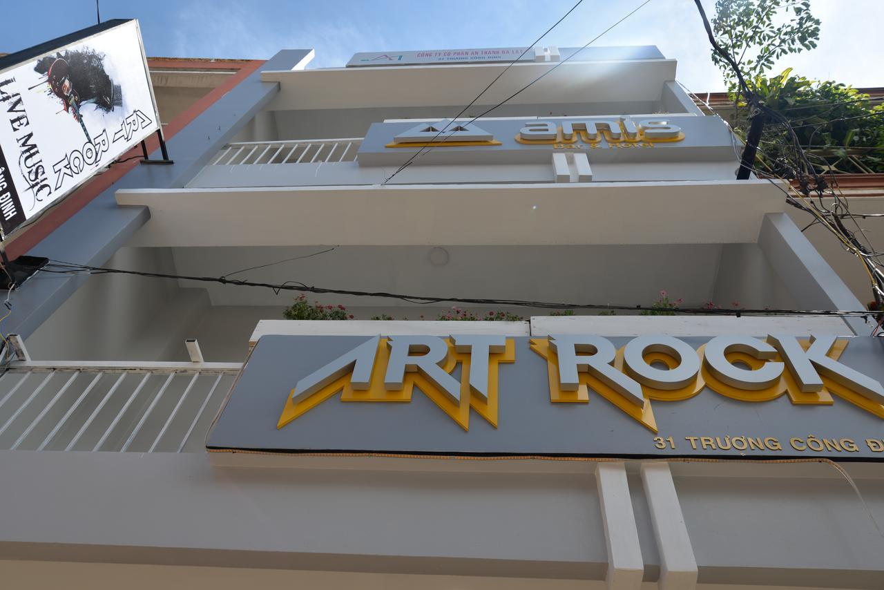 Amis Hotel دالات المظهر الخارجي الصورة