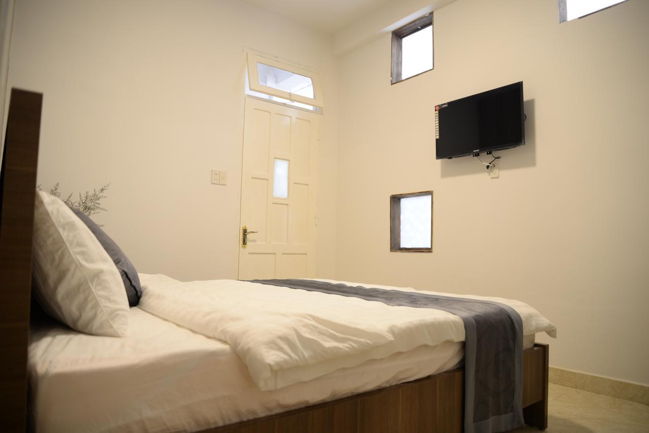Amis Hotel دالات المظهر الخارجي الصورة