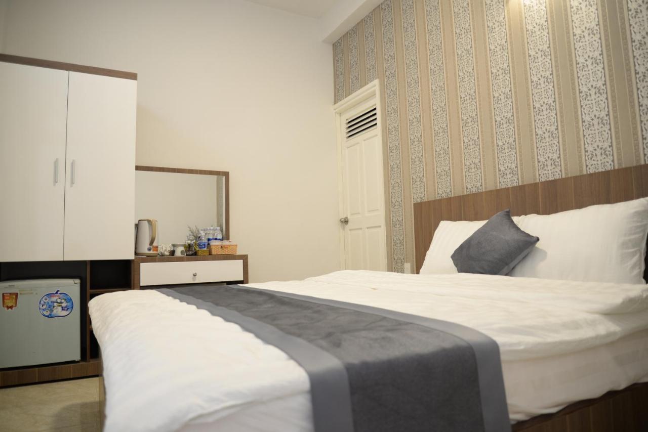 Amis Hotel دالات المظهر الخارجي الصورة